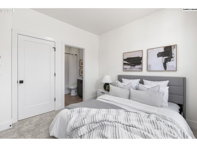 6669 N Fessenden St, Portland, OR 97203