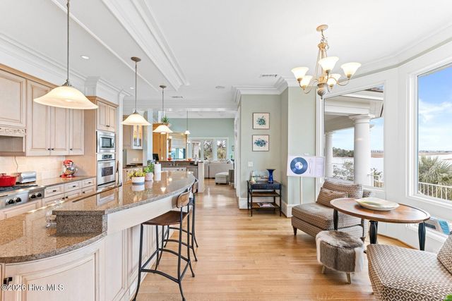 1121 Pembroke Jones Drive, Wilmington, NC 28405