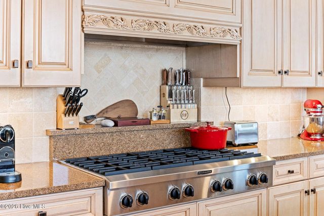 1121 Pembroke Jones Drive, Wilmington, NC 28405