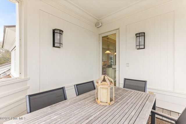 1121 Pembroke Jones Drive, Wilmington, NC 28405