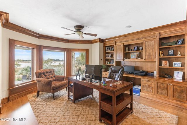 1121 Pembroke Jones Drive, Wilmington, NC 28405