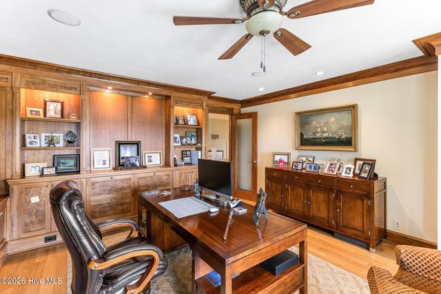 1121 Pembroke Jones Drive, Wilmington, NC 28405