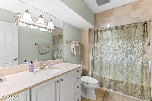 1121 Pembroke Jones Drive, Wilmington, NC 28405