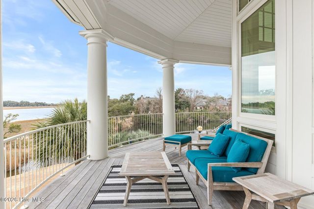 1121 Pembroke Jones Drive, Wilmington, NC 28405