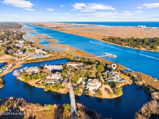 1121 Pembroke Jones Drive, Wilmington, NC 28405