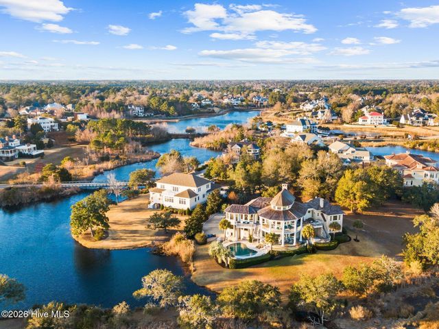 1121 Pembroke Jones Drive, Wilmington, NC 28405