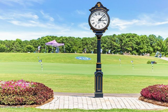 1121 Pembroke Jones Drive, Wilmington, NC 28405