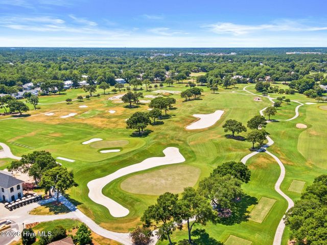 1121 Pembroke Jones Drive, Wilmington, NC 28405