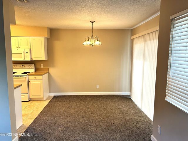 1800 PARK Avenue 346, Orange Park, FL 32073