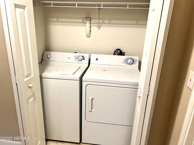 1800 PARK Avenue 346, Orange Park, FL 32073