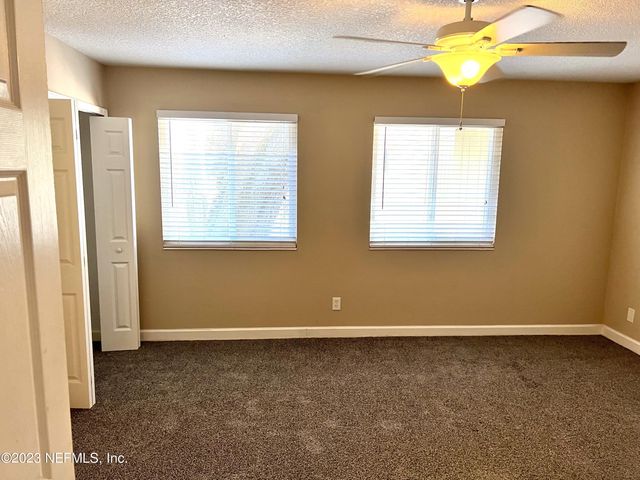 1800 PARK Avenue 346, Orange Park, FL 32073