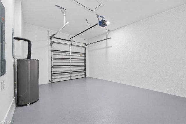 1542 8th PL, Cape Coral, FL 33909