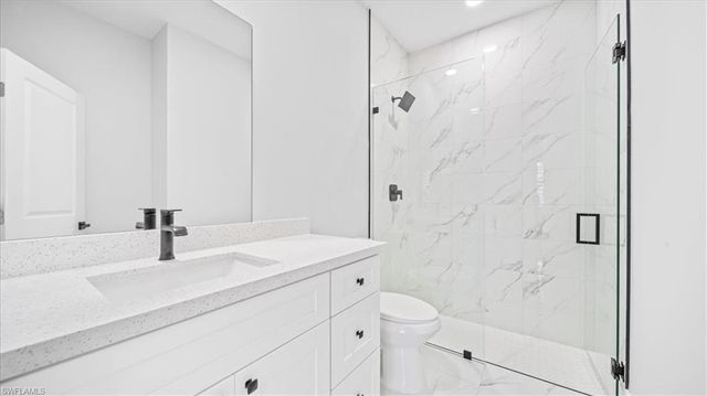 1542 8th PL, Cape Coral, FL 33909