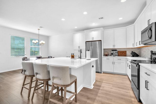 16121 Oakview Drive, Westlake, FL 33470