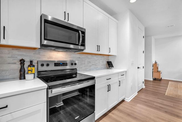 16121 Oakview Drive, Westlake, FL 33470