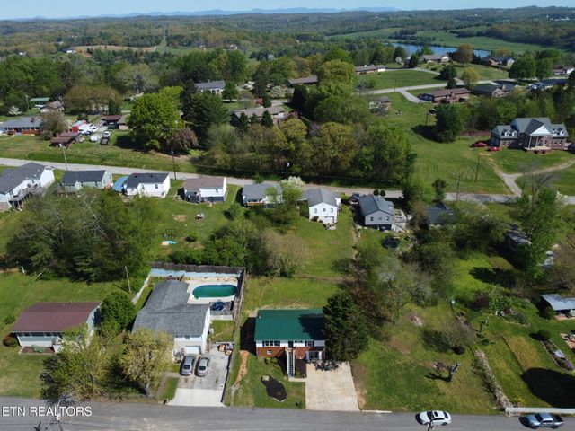 26 Webster Court, Loudon, TN 37774