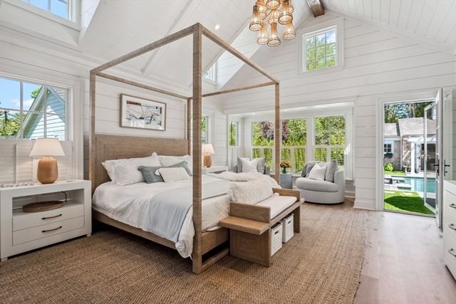 43 Peases Point Way S, Edgartown, MA 02539