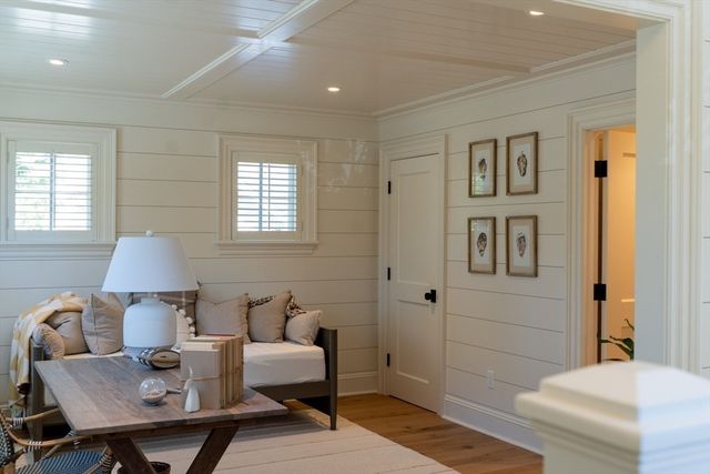 43 Peases Point Way S, Edgartown, MA 02539