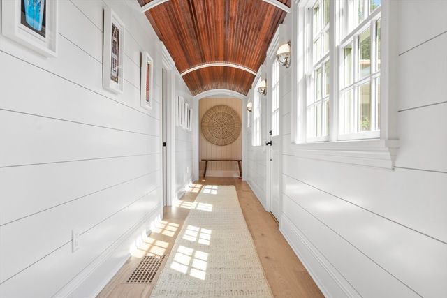 43 Peases Point Way S, Edgartown, MA 02539