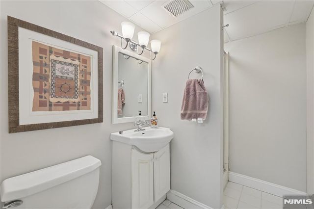 45 Hickory Lane, Closter, NJ 07624