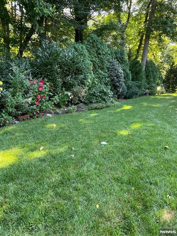 45 Hickory Lane, Closter, NJ 07624