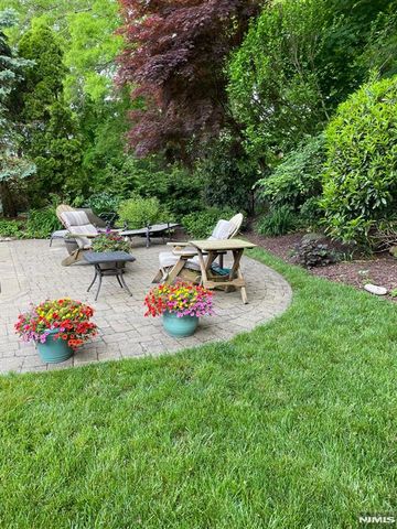 45 Hickory Lane, Closter, NJ 07624