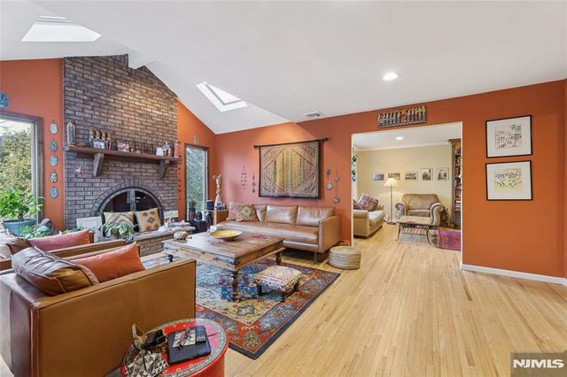 45 Hickory Lane, Closter, NJ 07624