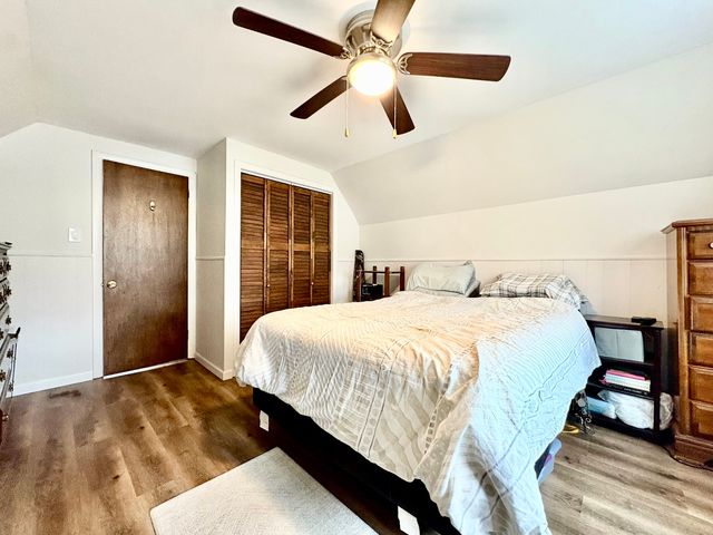 10223 S Spaulding Avenue, Evergreen Park, IL 60805