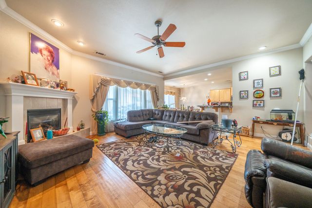 5587 Indianwood Drive, Redding, CA 96001