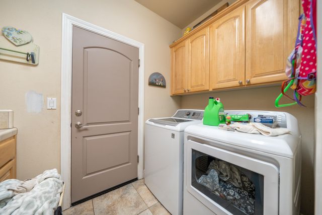 5587 Indianwood Drive, Redding, CA 96001