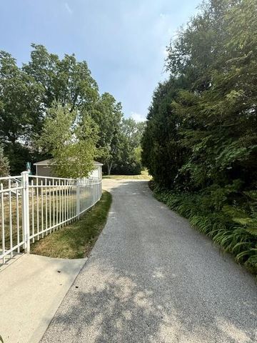 700 Elm Grove ROAD, Elm Grove, WI 53122