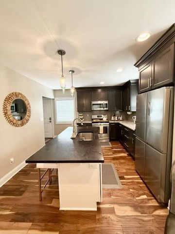 700 Elm Grove ROAD, Elm Grove, WI 53122