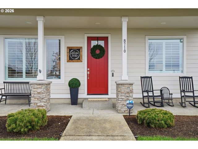 8710 N JUNIPER St, Camas, WA 98607