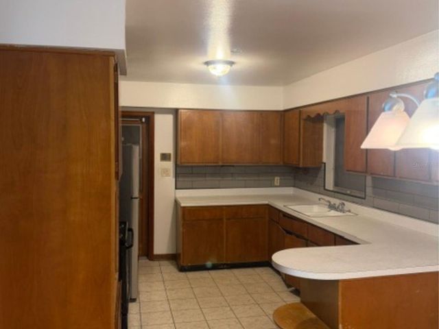 14812 N IRIS AVENUE, Tampa, FL 33613