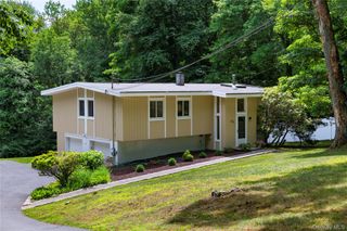 326 Lovell Street, Mahopac, NY 10541