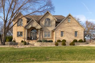 100 Willow Trail, Spring Valley, IL 61362