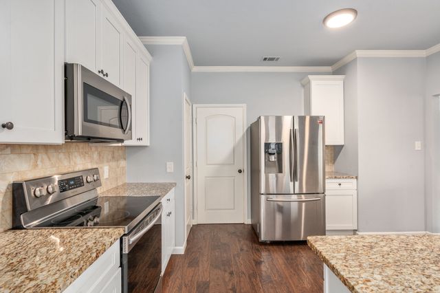 1704 Sandera Court, Flower Mound, TX 75028