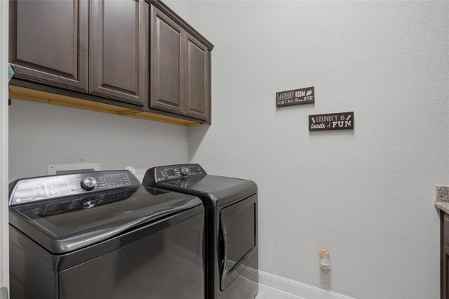 2905 Mossy Springs DR, Leander, TX 78641