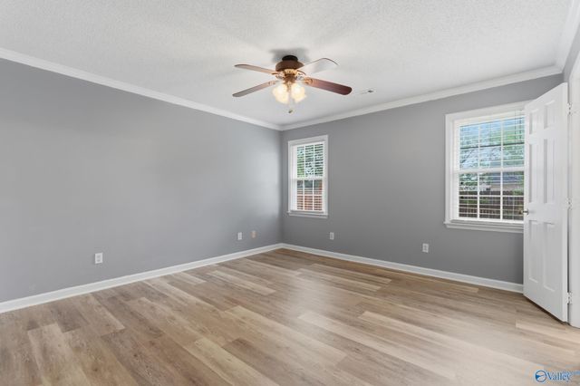 2305 Winthrop Drive SW, Decatur, AL 35603