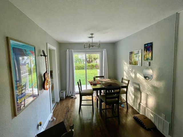 1420 Lawrence Road, River Oaks, TX 76114