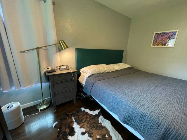 1420 Lawrence Road, River Oaks, TX 76114