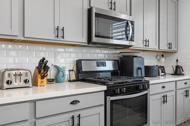 1531 Wildgrove, Vista, CA 92081