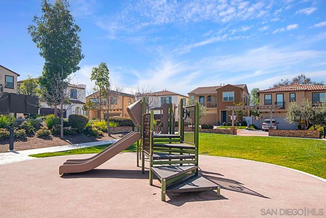1531 Wildgrove, Vista, CA 92081