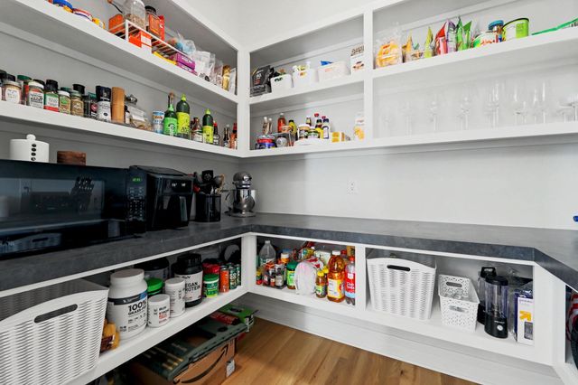 11407 E Fairfax St, Wichita, KS 67226