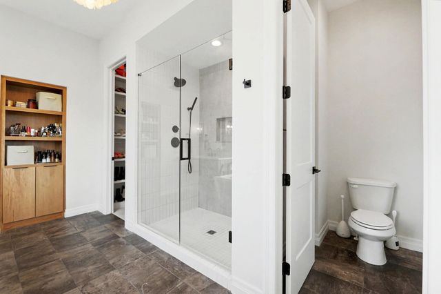 11407 E Fairfax St, Wichita, KS 67226