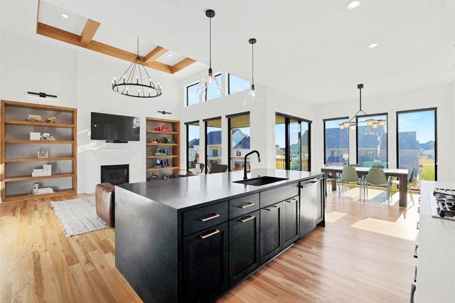 11407 E Fairfax St, Wichita, KS 67226