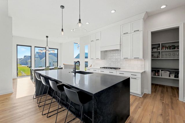 11407 E Fairfax St, Wichita, KS 67226