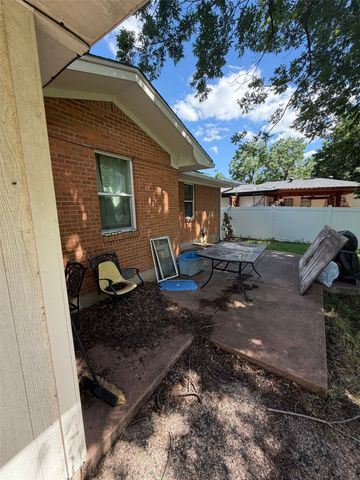 3615 Charles Street, North Richland Hills, TX 76180