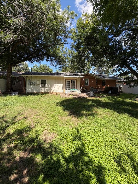 3615 Charles Street, North Richland Hills, TX 76180