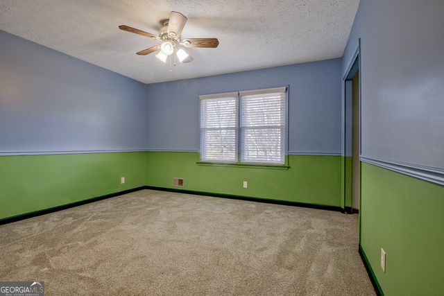185 Redwood Circle, Fayetteville, GA 30214